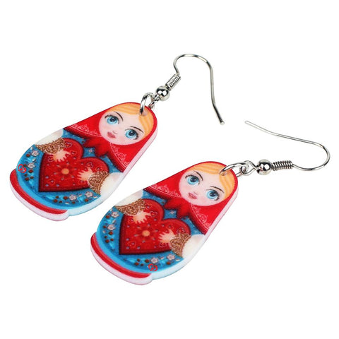 Boucles d'oreilles Matriochka bleu et rouge et motif coeur enfant.